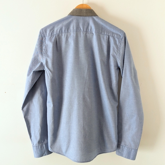 Surface to Air Men's Blue Button Down Shirt with Houndstooth Club Collar M - Picture 2 of 9